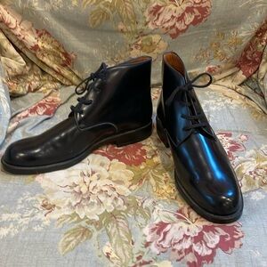 NWT Tod’s Black Leather Lace Up Booties